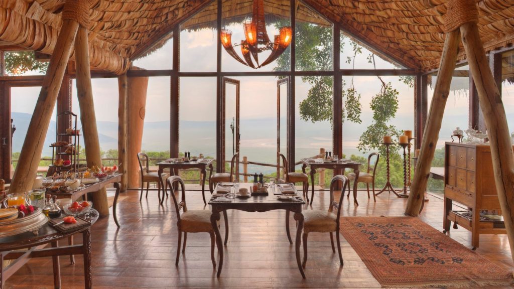 Ngoronogoro crater lodge 
