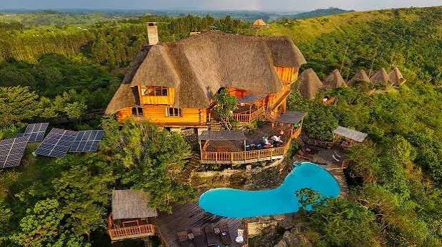 kyaninga luxury community lodge