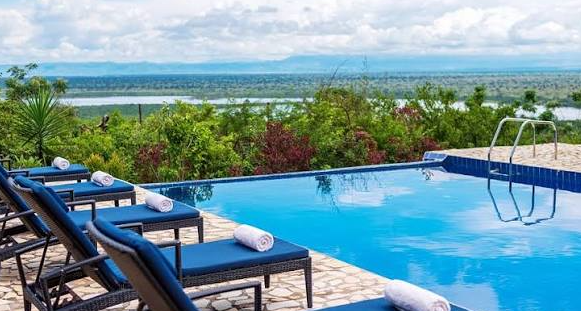 the elephant plains lodge queen elizabeth