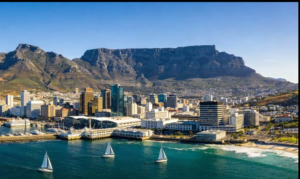 Cape Town Travel Guide – Table Mountain and Cape Town city skyline