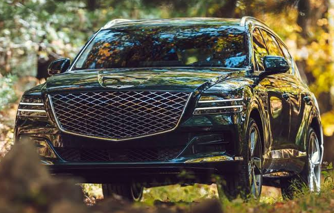 a luxury suv for tourists